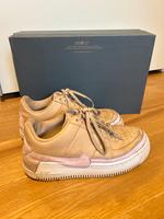 beige-rosa Airforce Nike Sneaker Gr. 40 Nordrhein-Westfalen - Neuenkirchen Vorschau