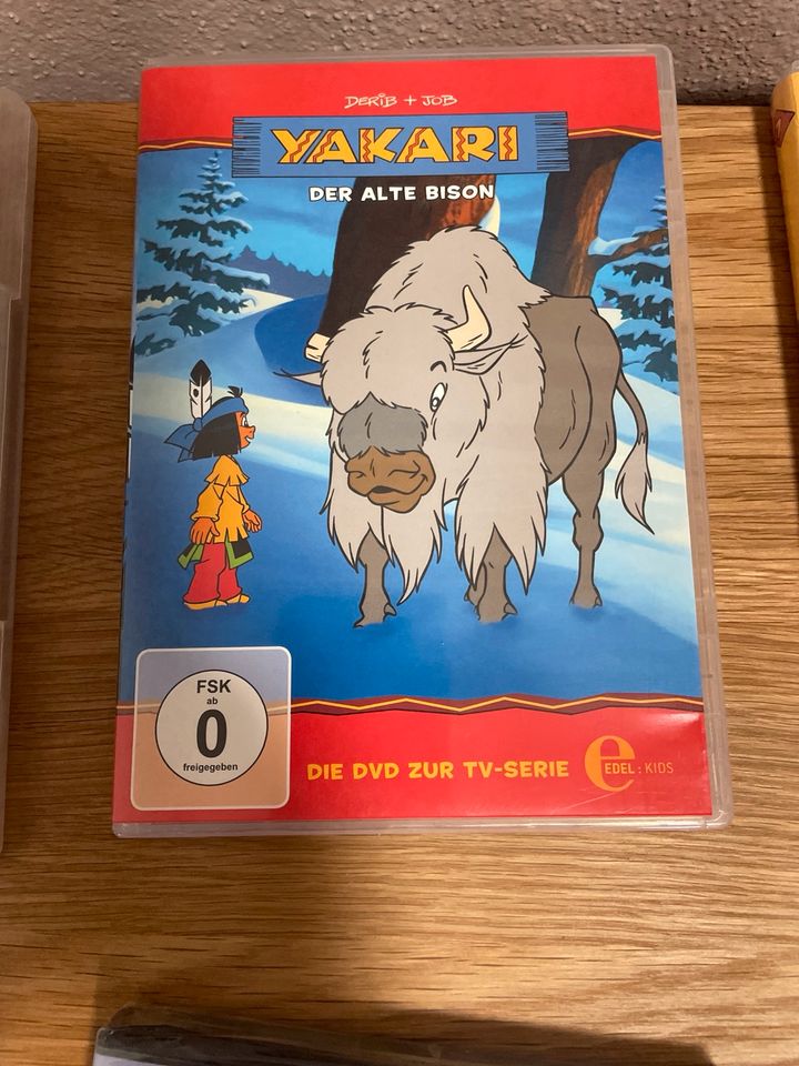 DVD verschieden pro Stück 1€ in Kalbach