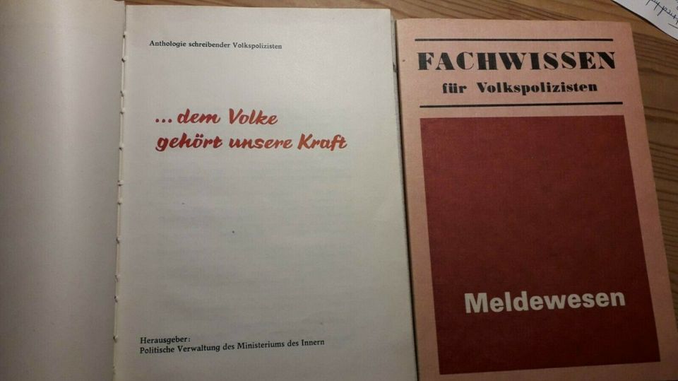 DDR / Volkspolizei 1970 / 1986  Fachbuch in Ostrau