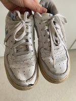 Nike Air Schuhe Gr. 38,5 Niedersachsen - Langenhagen Vorschau