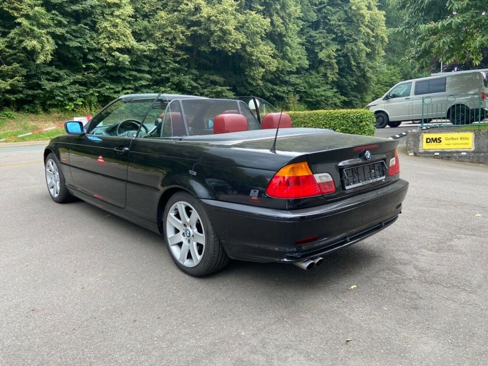 BMW 330 Ci Navi Pro H&K top Zustand original in Meinerzhagen