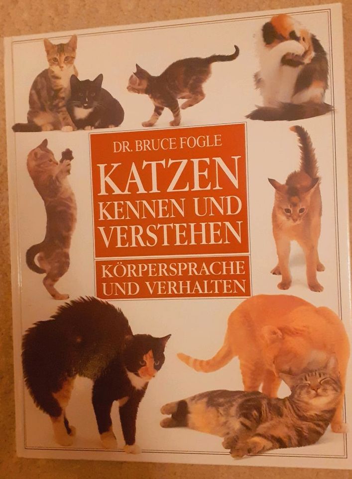 Tierbücher zum Tausch gegen was Süßes zum Naschen in Eurasburg