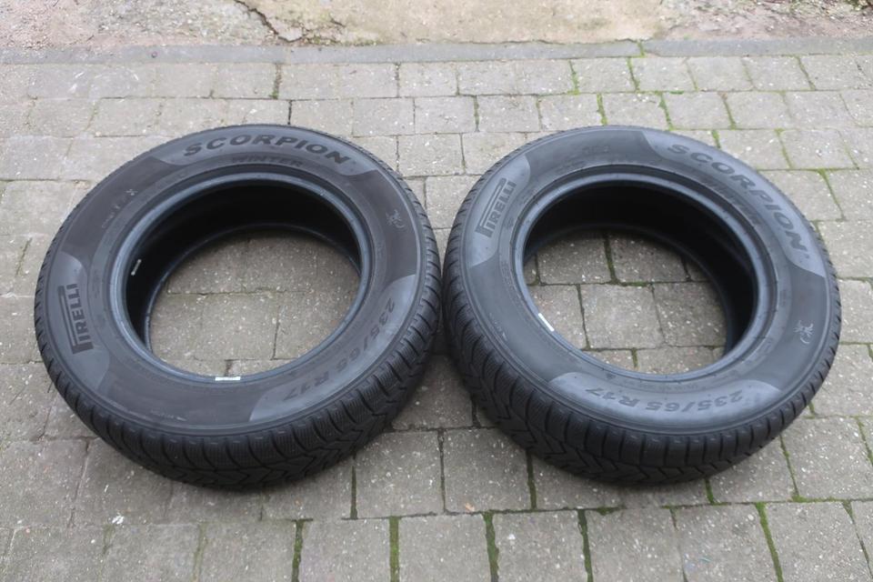 2x Winterreifen Reifen Pirelli Scorpion Winter 235/65 R17 | 104H in Koblenz
