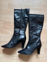 Schwarze Lederstiefel mit Reißverschluss Hessen - Schlüchtern Vorschau