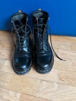 Dr. Martens Boots Stiefel Gr 39 Niedersachsen - Ganderkesee Vorschau