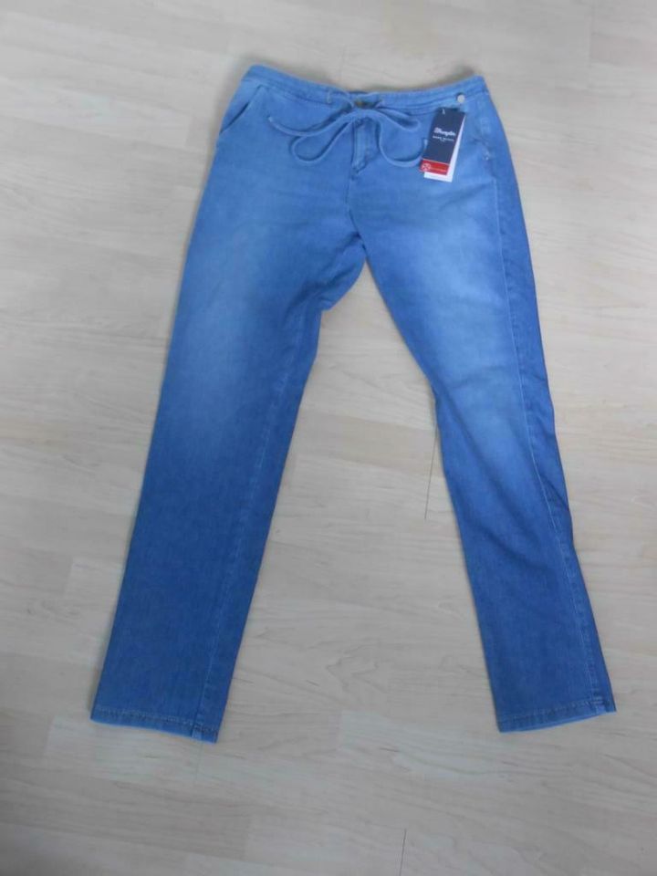Wrangler Jeans (W28L34) - neu mit Etikett in Troisdorf