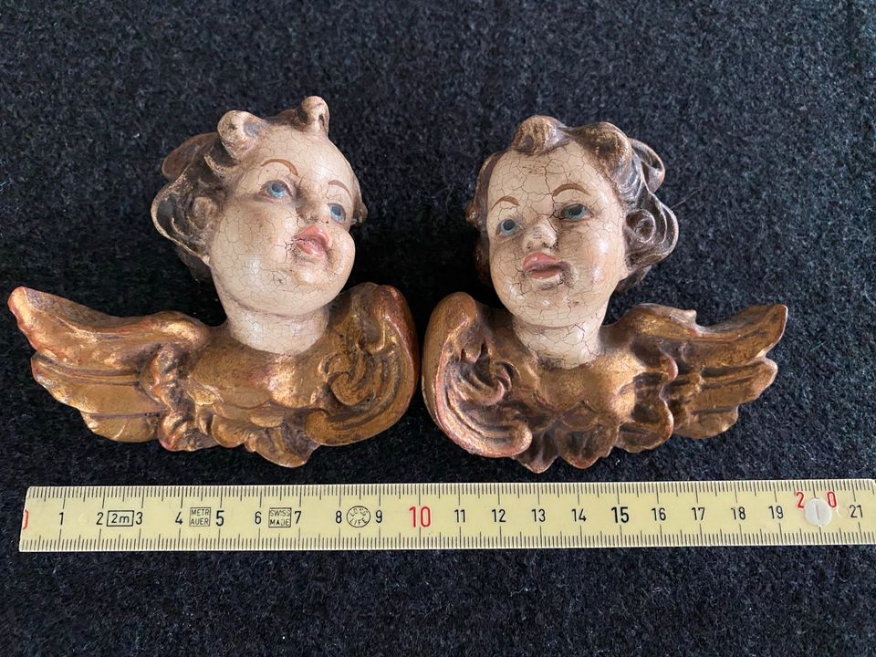Zwei alte/antike Engel aus Holz in Lübeck