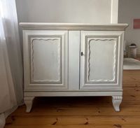 Anrichte Sideboard Schrank Kommode Möbel antik Hamburg-Nord - Hamburg Winterhude Vorschau