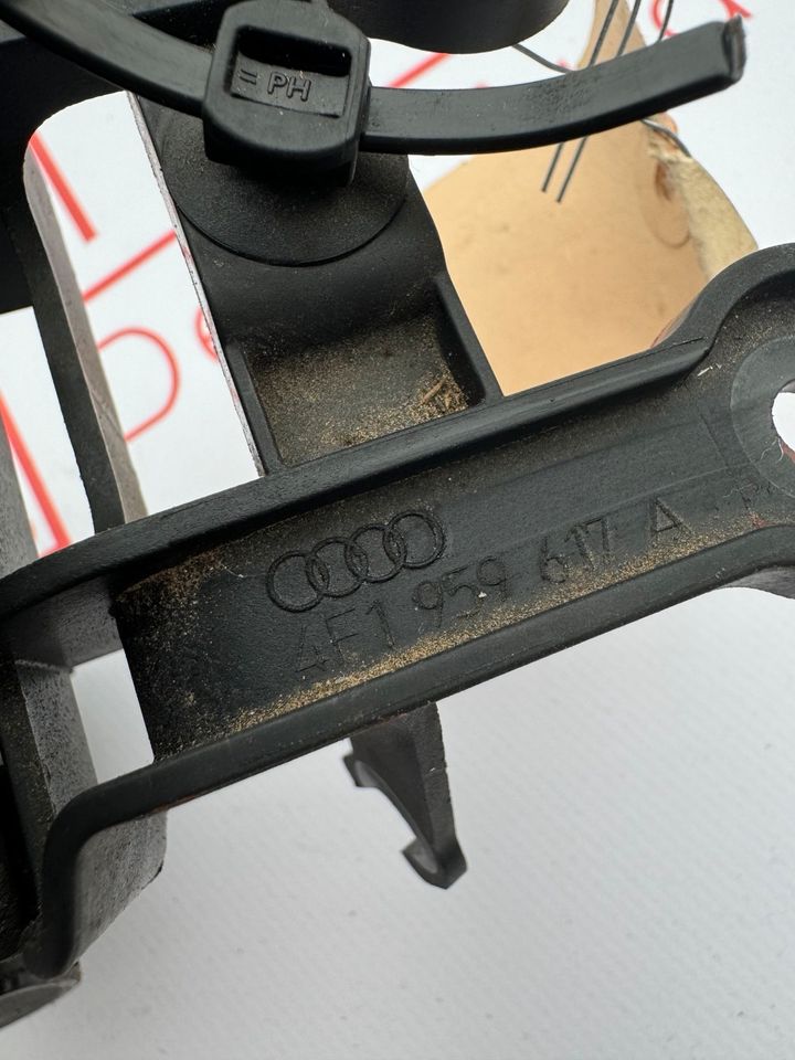 Original Audi A4 A6 4F Q7 4L Heizungsventil Heizung 4F1959617A in Auggen