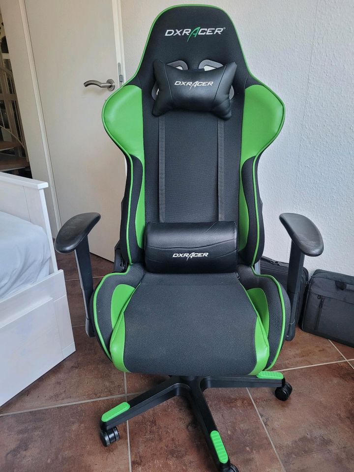 Gamerstuhl DXRACER in Hamburg