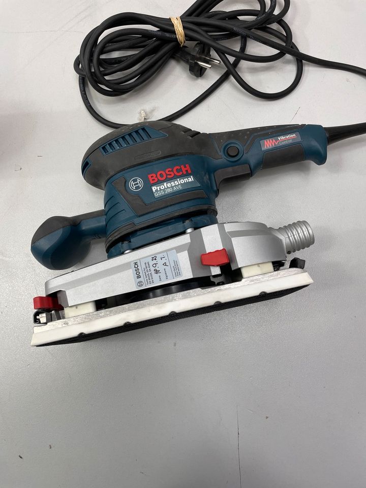 Bosch Schwingschleifer GSS 280 AVE / 350 Watt in Bochum