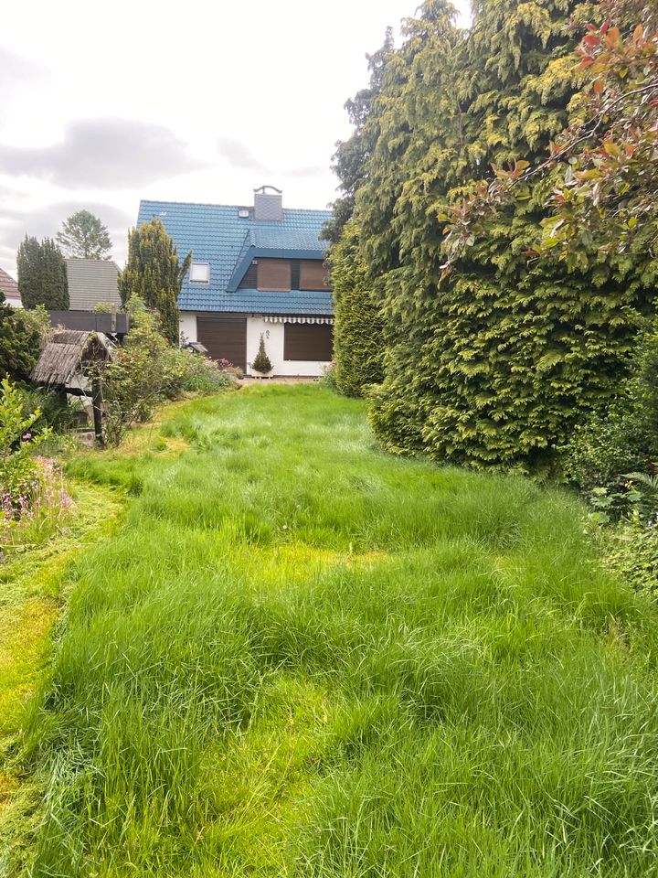 Gartenarbeit, Heckenschnitt, Rasen mähen, Gartenpflege ✅✅✅ in Kiel