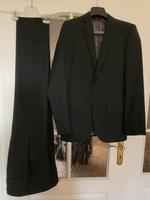 schwarzer Esprit Anzug f. Herren, Größe S, top Niedersachsen - Neu Wulmstorf Vorschau