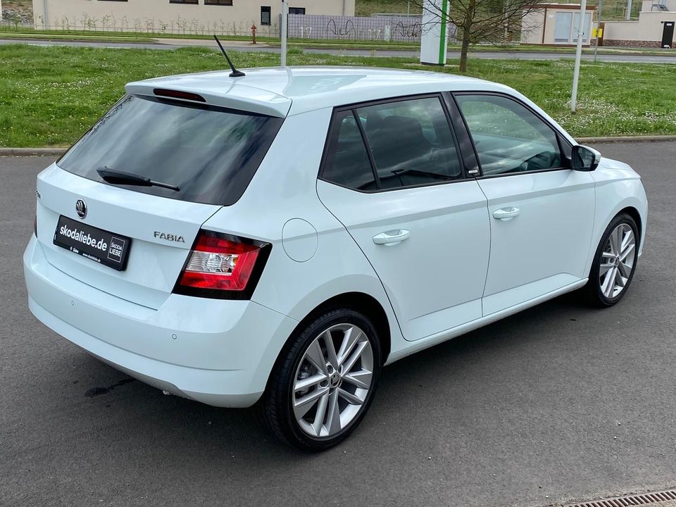 Skoda FABIA JOY 1.2 TSI-SCHECKHEFT GEPFLEGT BEI LIEBE- in Sondershausen