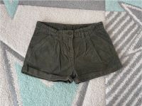 PEPPERTS Jeansshorts Shorts oliv grün Mädchen 140 Hose kurz Nordrhein-Westfalen - Niederkassel Vorschau