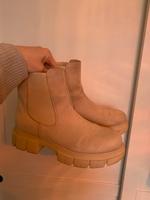 Boots Deichmann Catwalk 38 beige creme wie neu Niedersachsen - Achim Vorschau