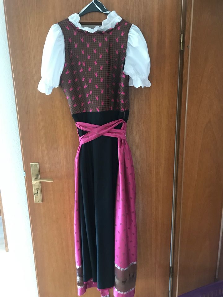 Modernes Dirndl Gr. 46 inkl. Bluse und Jacke in Reichelsheim (Wetterau)