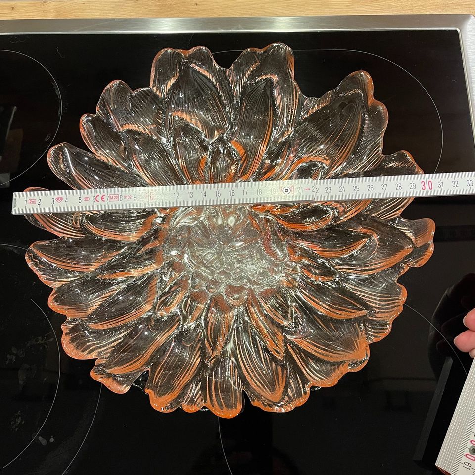 Glasteller Dekoteller 30 cm Rosa Glas Blume in Neu Wulmstorf