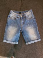 Neuwertig Jeans Shorts Gr. 146 Nordrhein-Westfalen - Niederzier Vorschau
