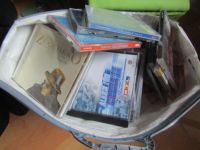 CDs 4  grosse Taschen ca 200 oder mehr International wenig Deut Hessen - Gilserberg Vorschau