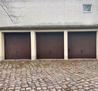 SUCHE Stellplatz / Garage für Auto PKW Motorrad Kfz Berlin - Spandau Vorschau