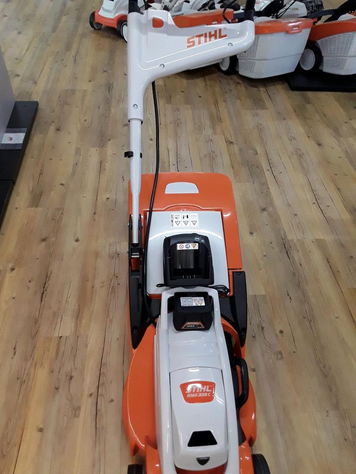 Stihl Akku-Rasenmäher RMA 339 C in Plattling