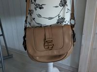 Esprit Handtasche Schultertasche beige 28x21 cm Niedersachsen - Ahnsbeck Vorschau