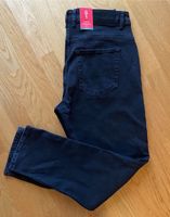 Schwarze Herren Jeans von Revolution - NEU, mit Bio-Baumwolle Neuhausen-Nymphenburg - Neuhausen Vorschau