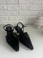 Mango Sandalen Pumps Wildleder ✨NEU✨ Frankfurt am Main - Rödelheim Vorschau