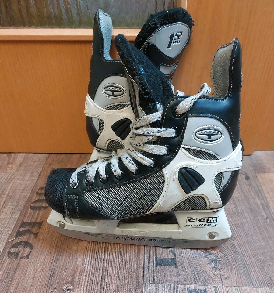 Schlittschuhe Ccm tacks 152 Größe 35,5 in Glauchau