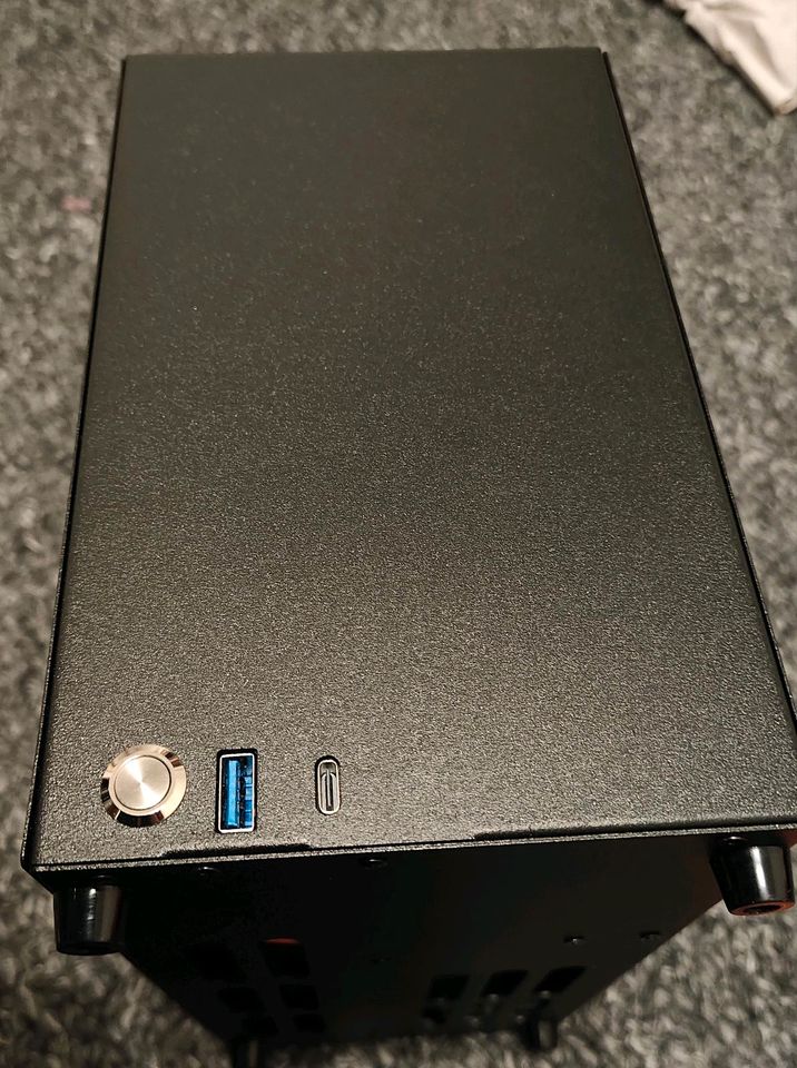 D26 A4 + Cpu kuhler + 2 Fans + 3.0 pcie riser kabel in Ingolstadt