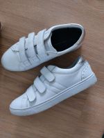 Tommy Hilfiger Sneakers Schuhe Leder Klett gr. 39 wie neu Nordrhein-Westfalen - Menden Vorschau