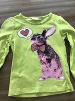 Shirts mit Hase & Reh (98/104) Nordrhein-Westfalen - Voerde (Niederrhein) Vorschau