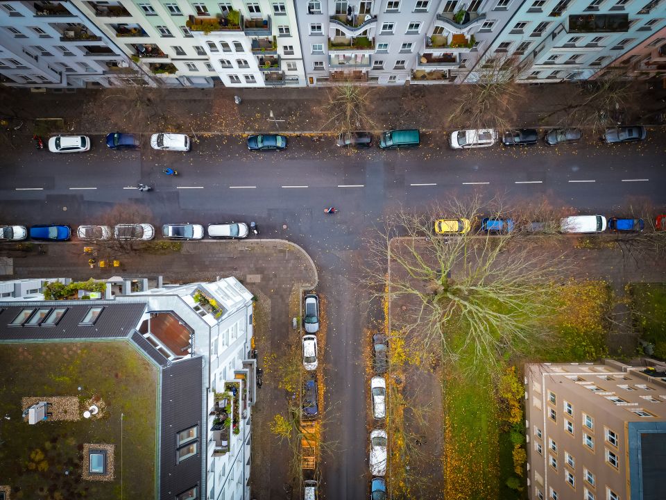 Attraktives Wohn -u. Geschäftshaus im Kiez von F-Hain in Berlin