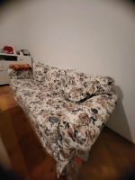 Sofa mit Blumen Motiv Berlin - Pankow Vorschau