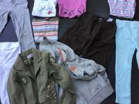 9 Teile Jacke, Legging, T-Shirt /Langarmshirt Gr. 128 Bayern - Großostheim Vorschau