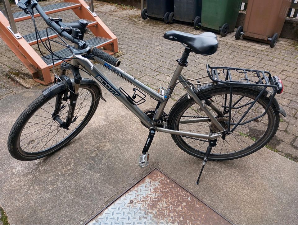 Scott Nomad T3 Mädchen Fahrrad 26 Zoll in Niederelbert