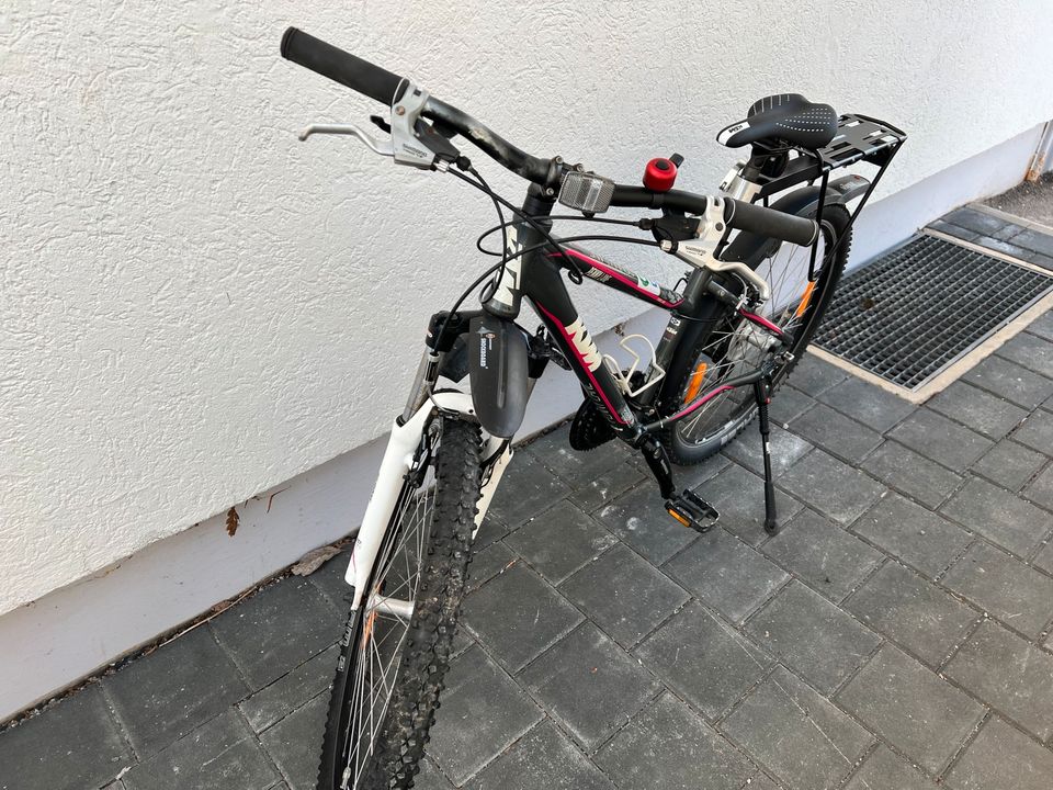 Damenfahrrad Mountainbike Ktm 26 Zoll in Sonthofen