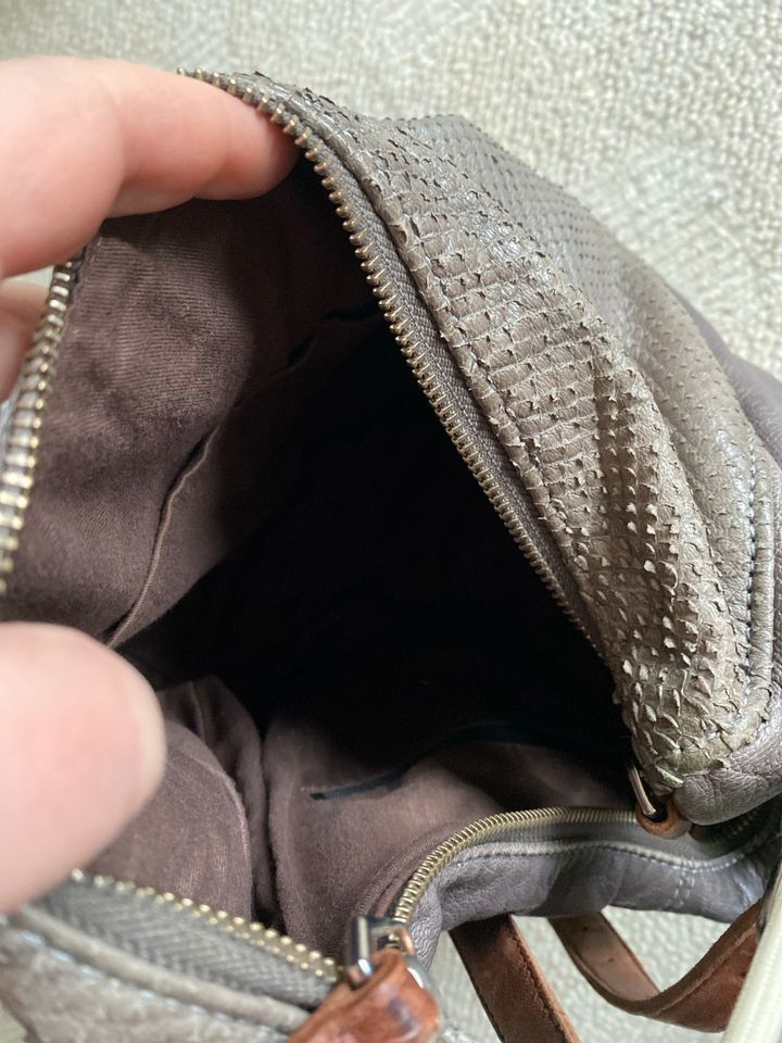 Liebeskind Berlin Handtasche Ziegenleder grau braun taupe SUPER in Hamburg