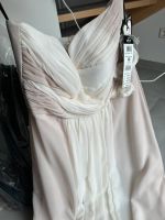 Vera Mont Abendkleid creme / zartes Rosa Gr. 40 NEU Baden-Württemberg - Mühlhausen Vorschau