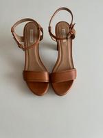Sandalen Massimo Dutti Neuhausen-Nymphenburg - Neuhausen Vorschau