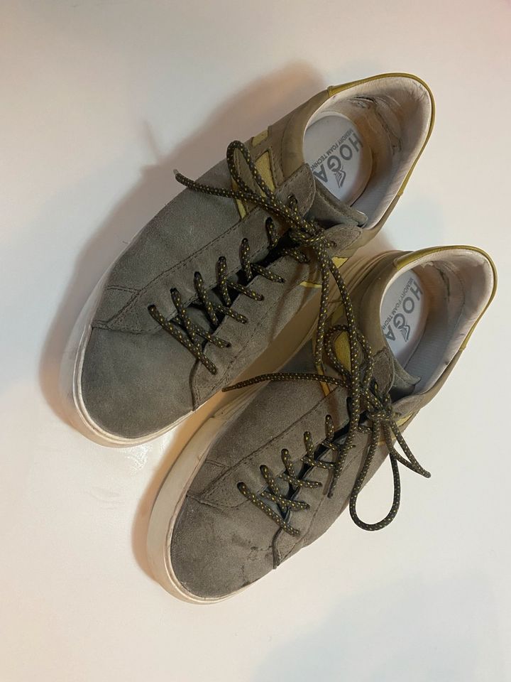 Hogan Sneaker, men‘s size 7, Wildleder, grau grün in Berlin