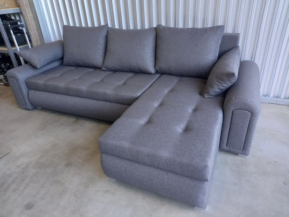 Ecksofa mit Schlaffunktion, Bettkasten NEU!!! R, L in Regensburg