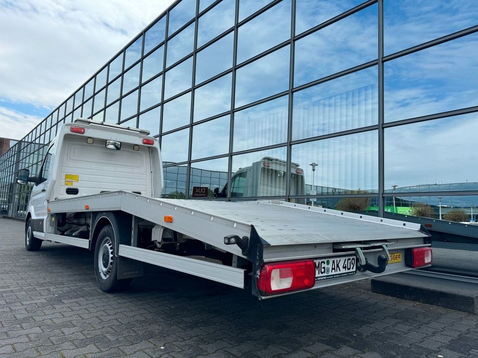 Volkswagen Crafter  Auto Autotransporter Klima Kamera AHK in Mönchengladbach