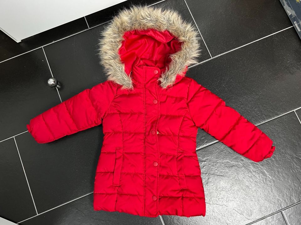 Kinder Mädchen Winterjacke rot von H&M Größe 110 in Rheinland-Pfalz - Bad  Kreuznach | eBay Kleinanzeigen ist jetzt Kleinanzeigen