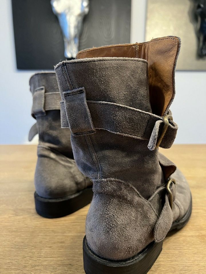 Fiorentini Baker Stiefel Stiefelette grau Wildleder Gr.39 NEUw in Bottrop