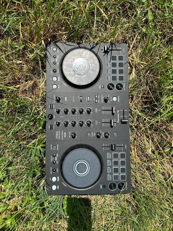 Pioneer DDJ FLX400 (DJ-Controller) // (Mieten / Leihen) in Hamburg