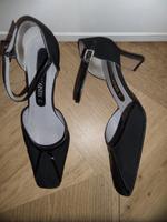 Peter Kaiser.UK 6.5.Spangenpumps.Pumps.Schuhe.Abendschuhe.Gr.39.5 Niedersachsen - Celle Vorschau