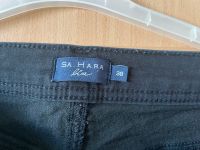 Jeans schwarz Größe 38 Leipzig - Dölitz-Dösen Vorschau