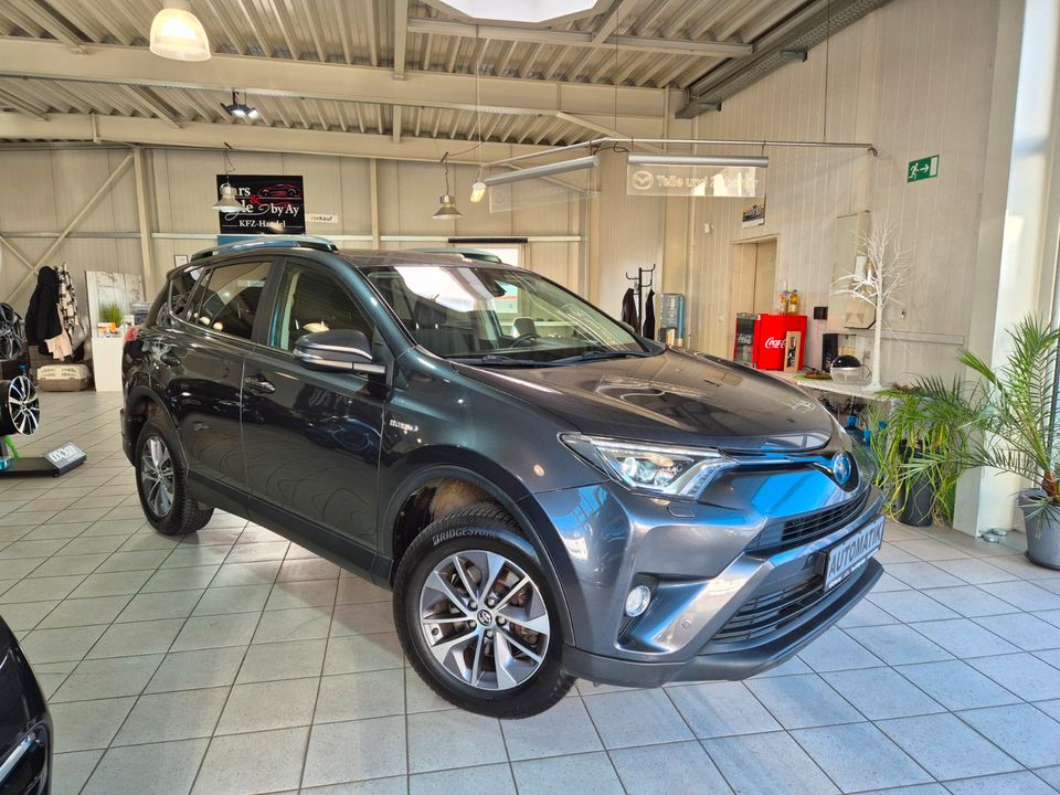 Toyota RAV4 2,5 Comfort Hybrid Facelift/Automatik/ACC/Keyless/ in Dillenburg